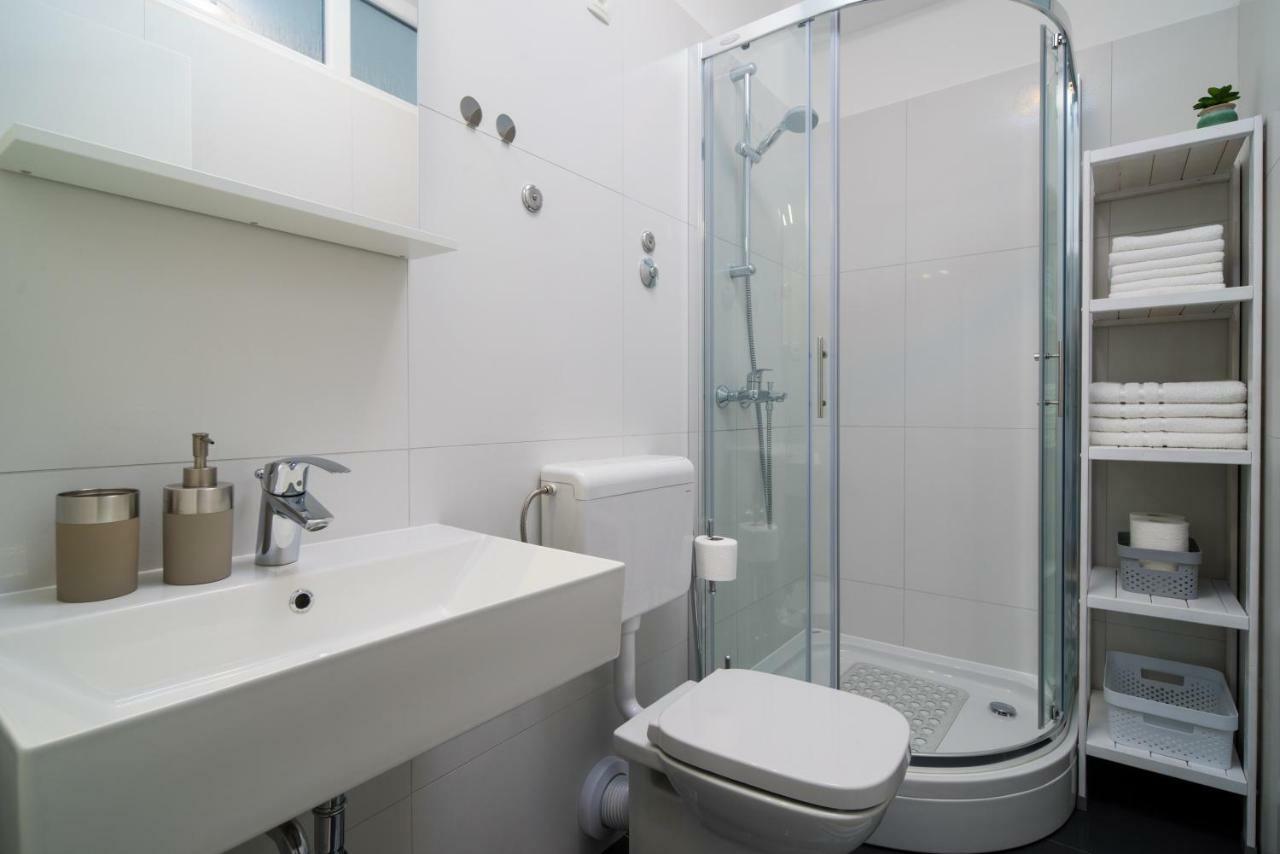 Lotus Apartman Сплит Экстерьер фото